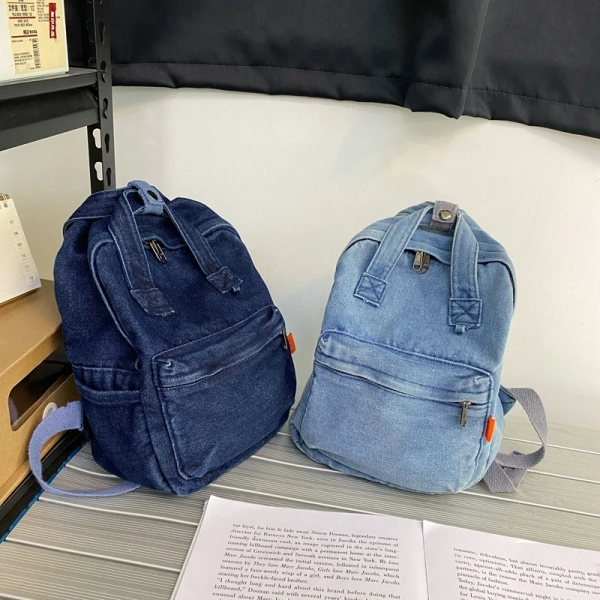 Casual-denim-student-bag-Portable-multi-functional-travel-backpack-Light-blue-fashionable-denim-backpack